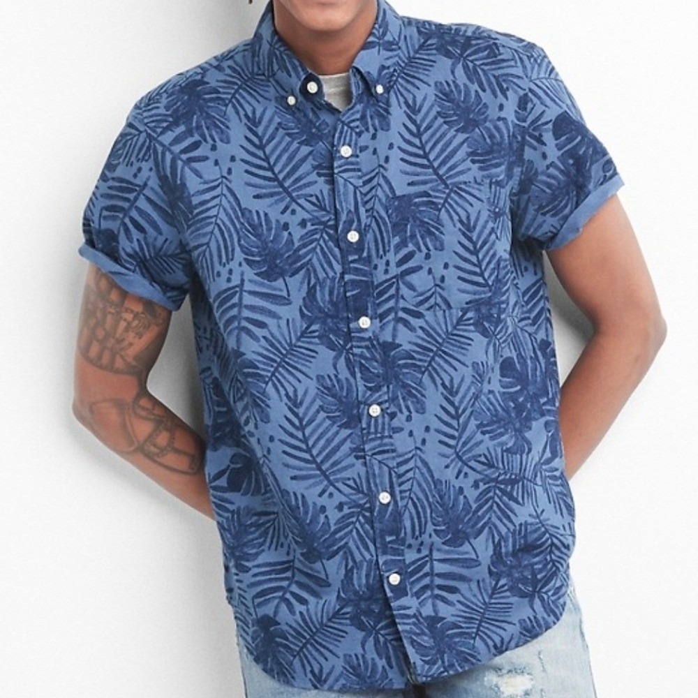 Gap Hawaiian blue linen short sleeve button shirt monsterra‎ leaf mens small - Picture 2 of 15